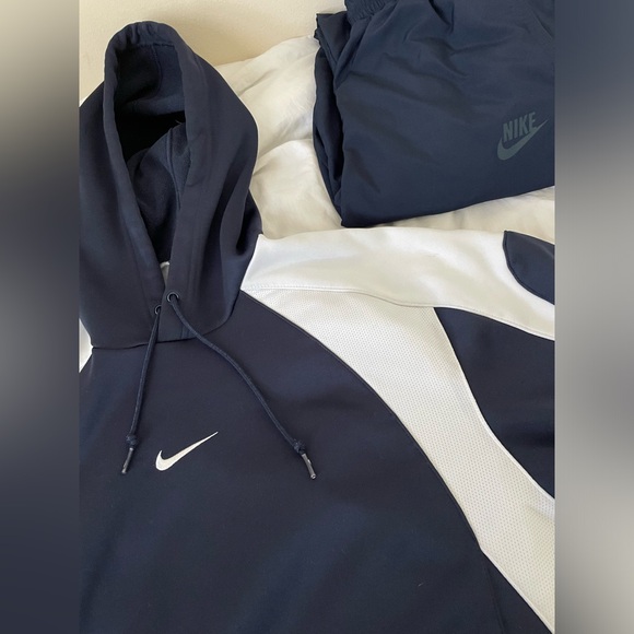Unisex Vintage Nike Pullover Hoodie & Track Pants - Picture 2 of 7